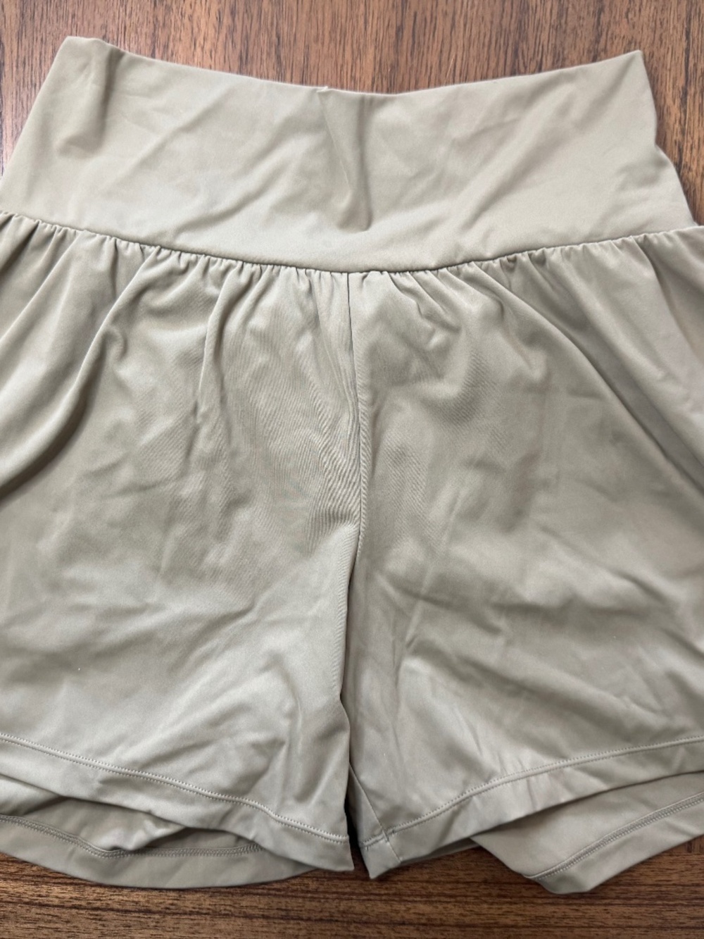 NWT Halara Softlyzero Airy Shorts Womens L Long Gray